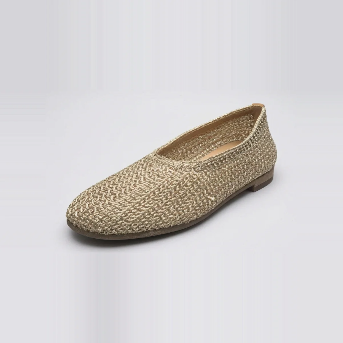 Champagne Gold Woven V-Cut Flat